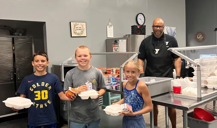 lunch breakfast free 