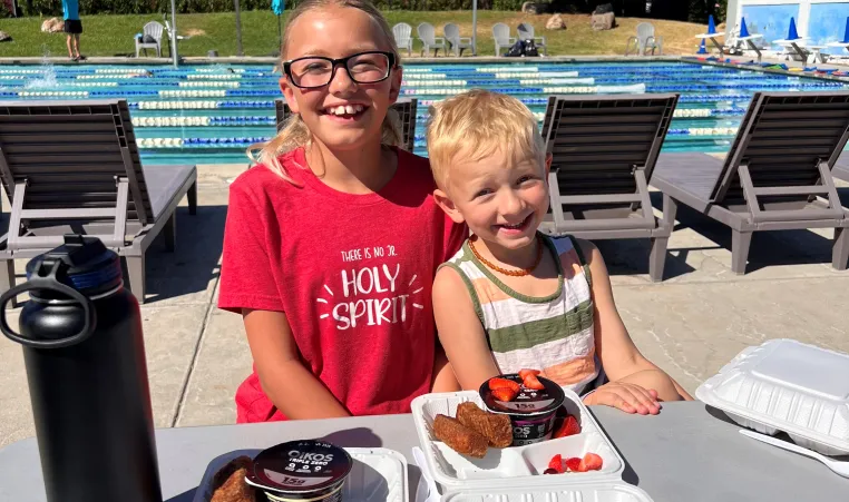 breakfast lunch free