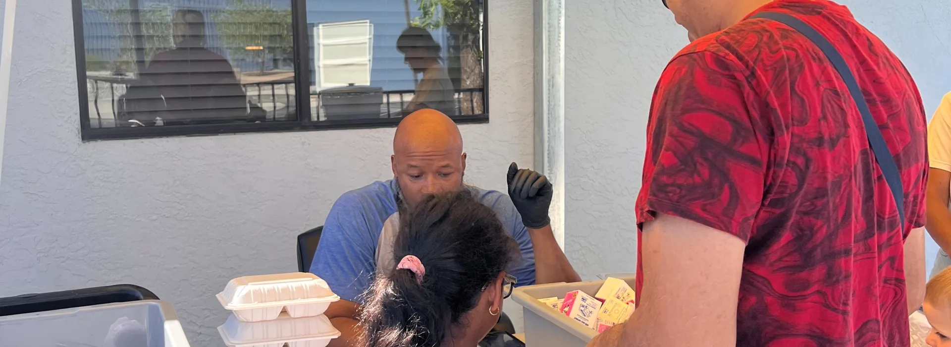 breakfast lunch free